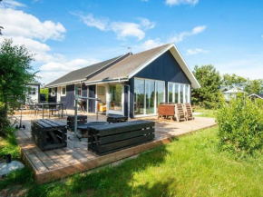 8 person holiday home in Ebeltoft, Ebeltoft